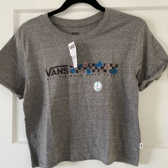 Vans Tops - New with tags women’s crop Vans shirt